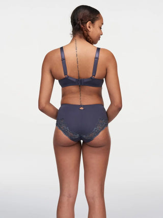Chantelle - Mary BH